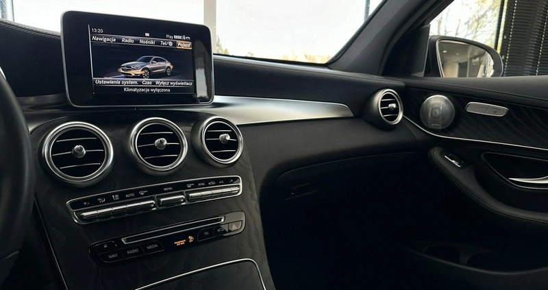 Mercedes-Benz GLC cena 159900 przebieg: 155464, rok produkcji 2017 z Tarczyn małe 781